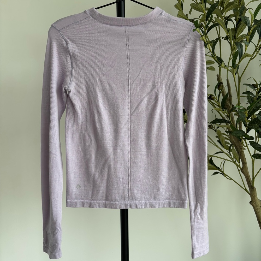 • [Athleta] Long Sleeve • - Picture 7 of 10
